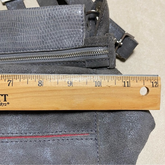 Hammitt Bag Gray Suede & Leather Bryant Medium Crossbody Shoulder Bag - Picture 11 of 14